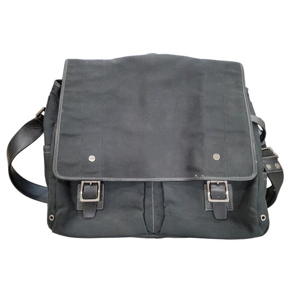 Coach D04M-5724 Messenger Bag Black Silver Shoulder Crossbody Leather Canvas - Picture 1 of 15